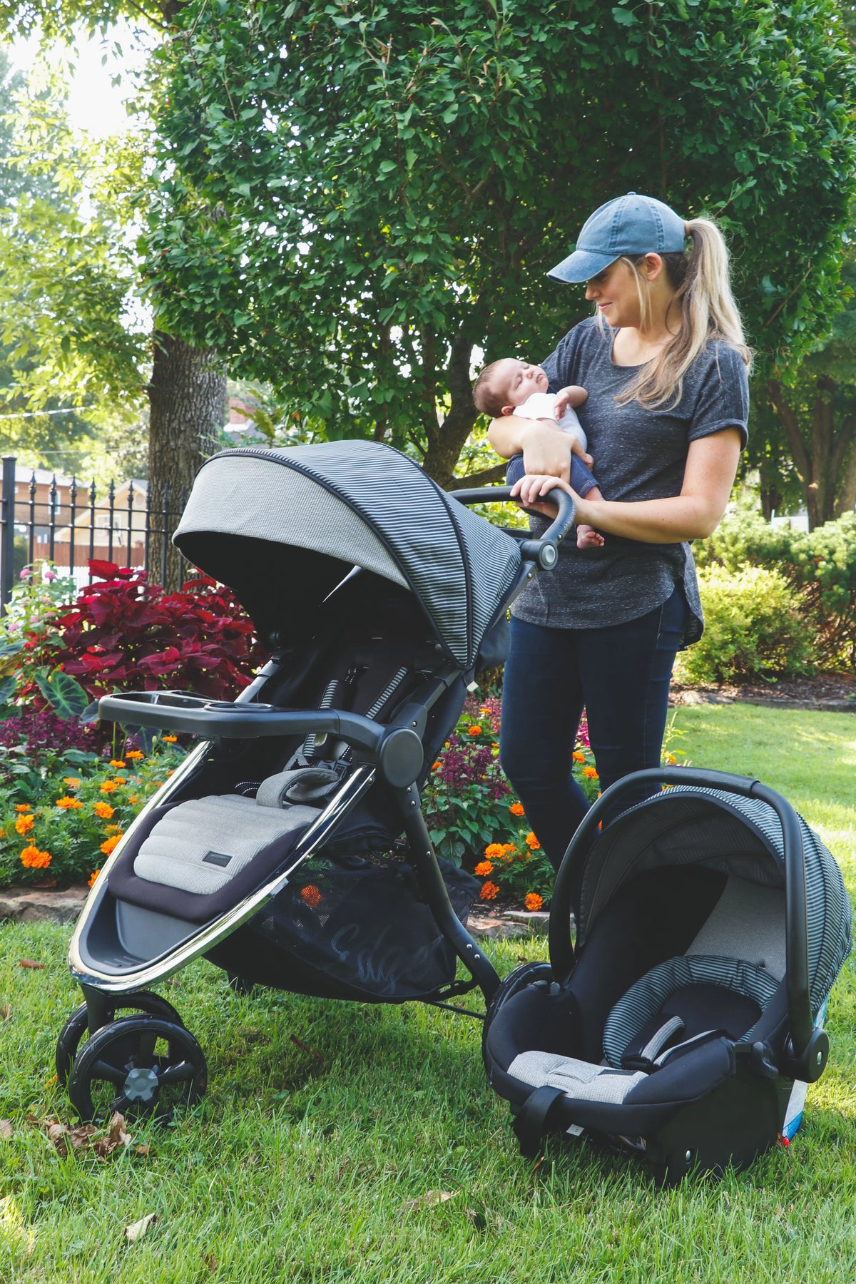Stroller and Rear-Facing Infant Car Seat S47110