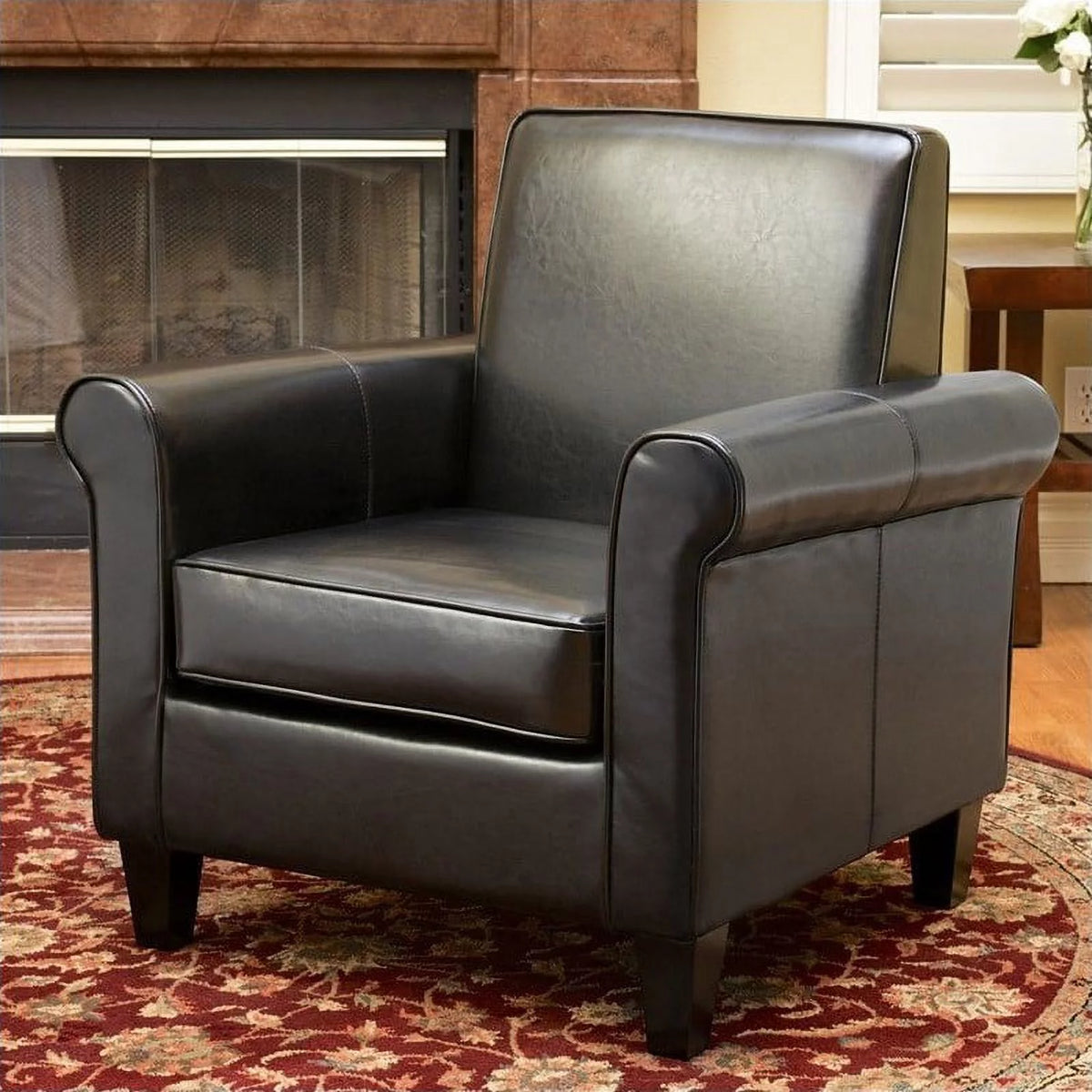 Black Leather Club Chair V502