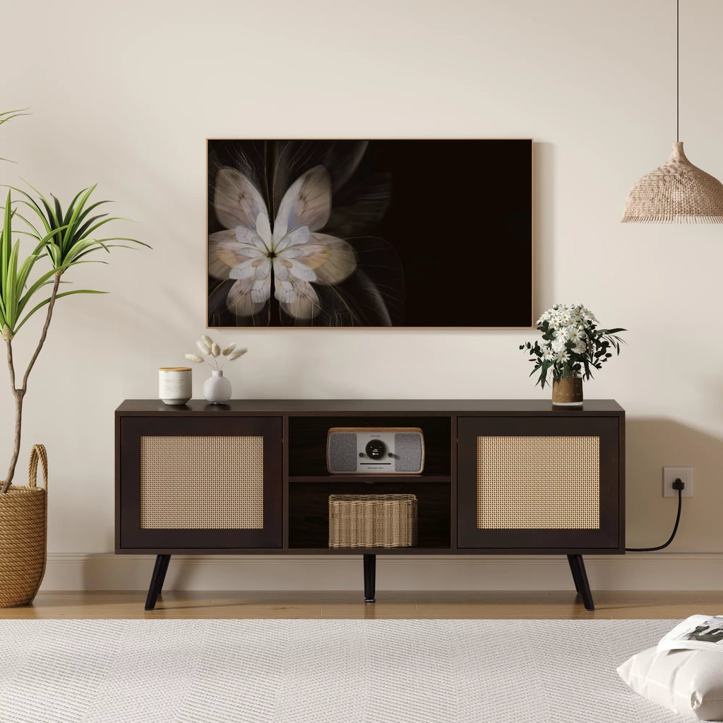 60-inch Rattan TV Stand with Adjustable Shelves and 2 Cabinets Z8082