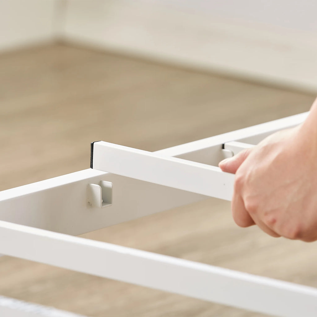 White Full Metal Platform Bed Frame D8257