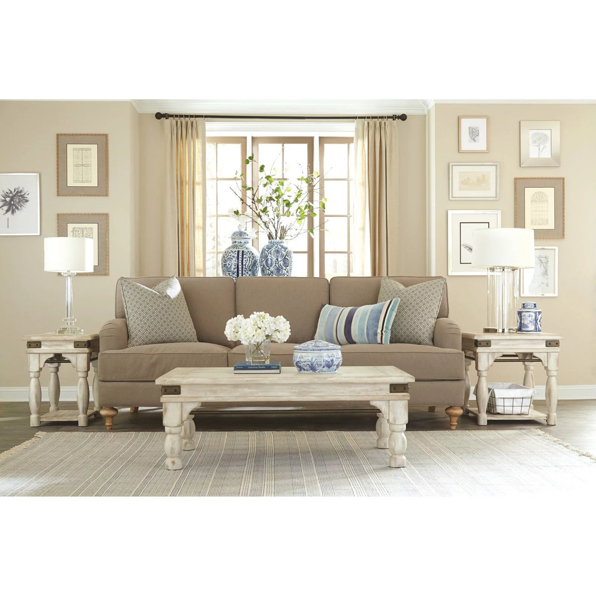 Farmhouse White Wood Coffee Table M409