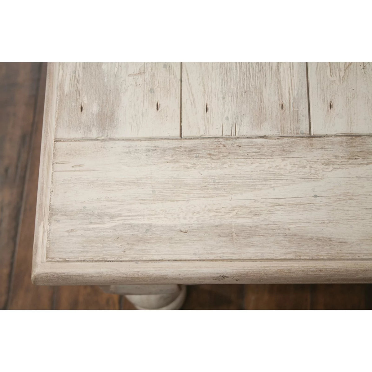 Farmhouse White Wood Coffee Table M409