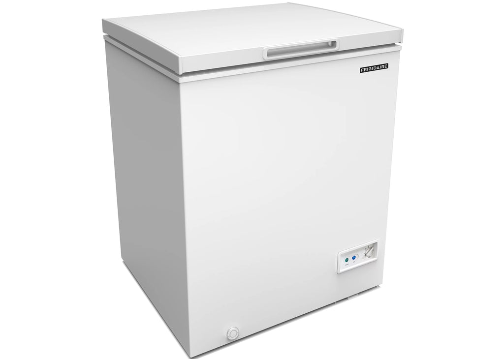 5.0 Cu. ft. Chest Freezer White D937