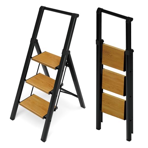 3 Step Foldable Aluminum Step Ladder with Handgrip Q81180