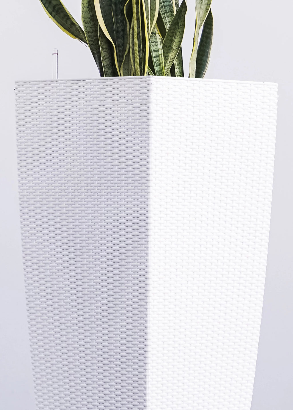 30" White Rattan Self Watering Square Planter Pot J613