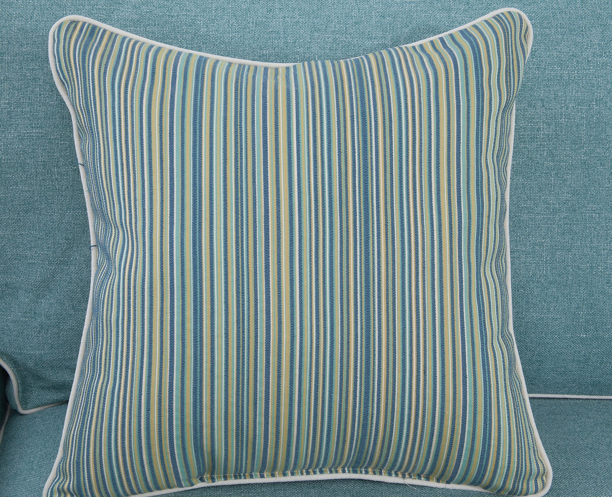 Aqua Loveseat with Four Accent Pillows X3499
